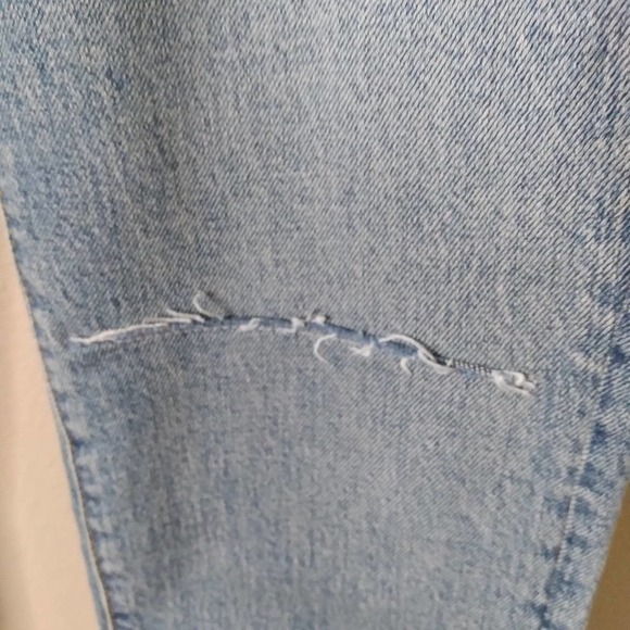 We The Free Denim Jeans Raw Frayed Hem Distressed Size 29 - Picture 3 of 12